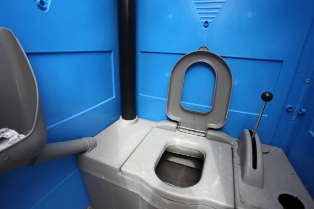 Best Best portable toilet rental  in Fairmont City, IL